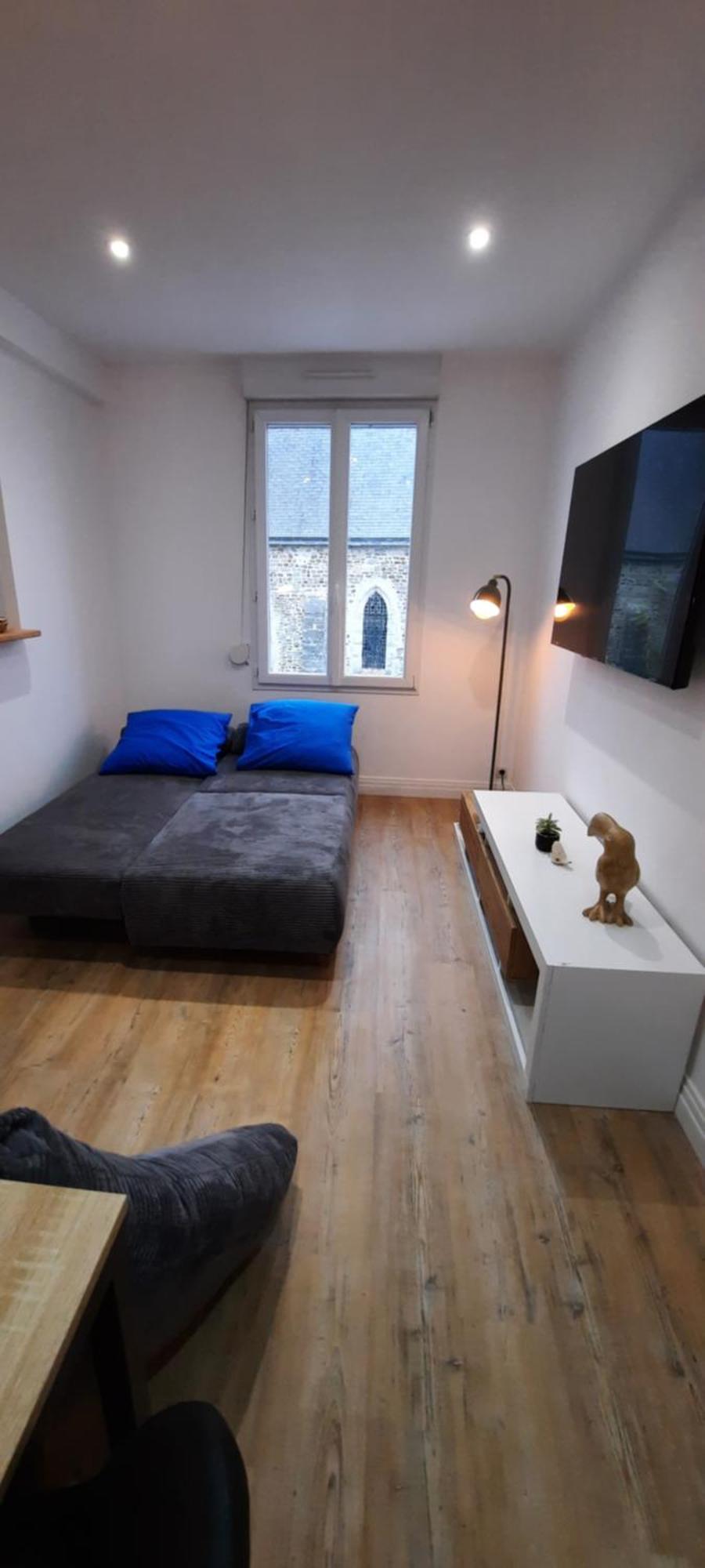 Chaleureux 50m2 Hypercentre * Portbail